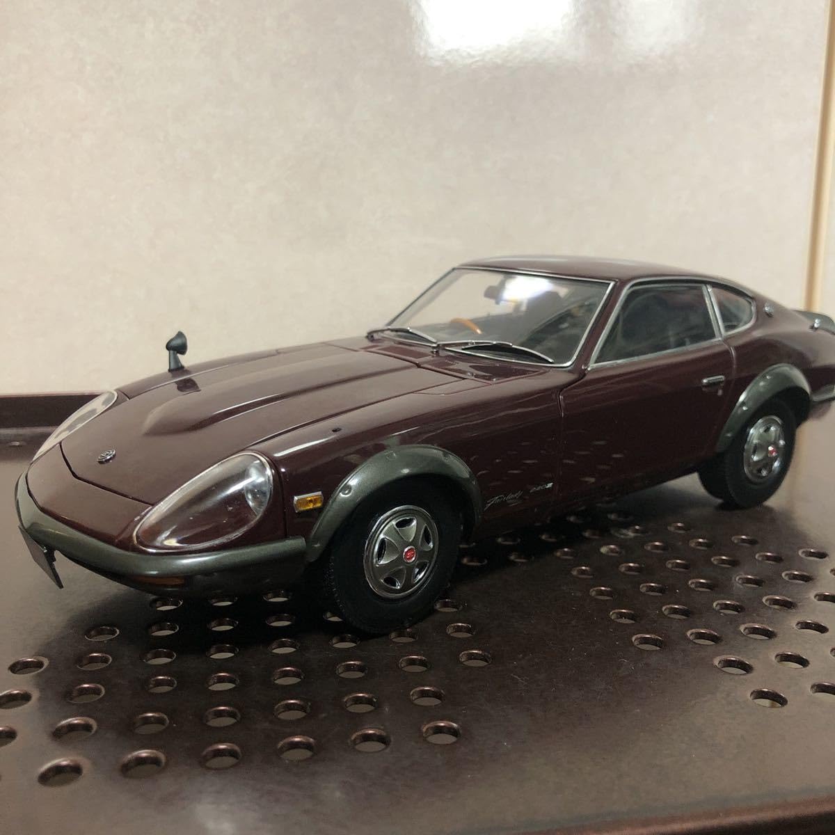 Amazon | 660 京商 ニッサン フェアレディ 240Z-G 1/18 マルーン